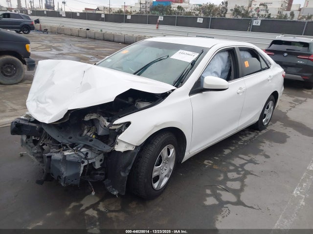 Toyota CAMRY LE 2017 4T1BF1FK2HU434622 Image 2