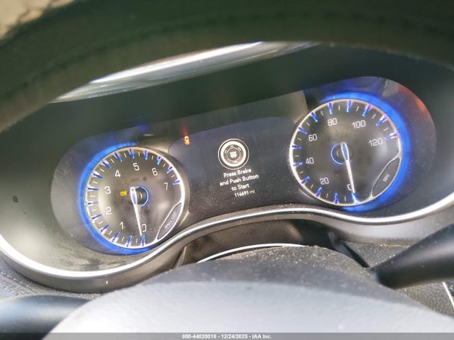 Chrysler Pacifica Limited 2019 2C4RC1GG7KR552370 Image 7