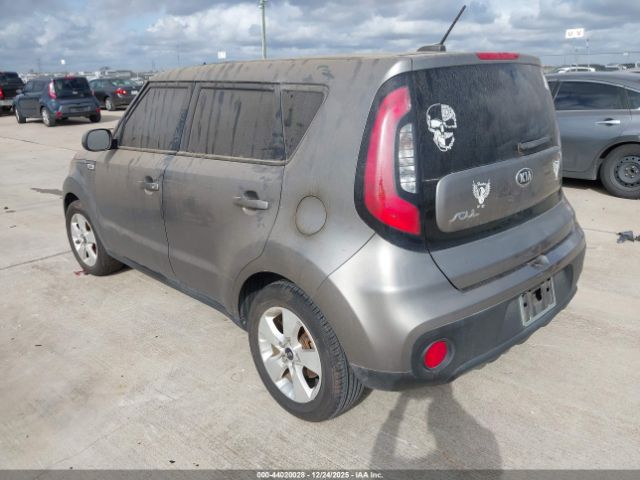2018 KIA SOUL KNDJN2A24J7547105 Photo 2