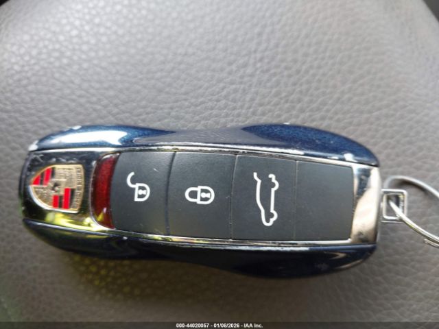 2015 PORSCHE MACAN WP1AB2A58FLB44311 Photo 10