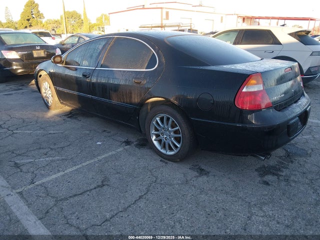 2002 CHRYSLER 300M 2C3AE66G22H269827 Photo 2