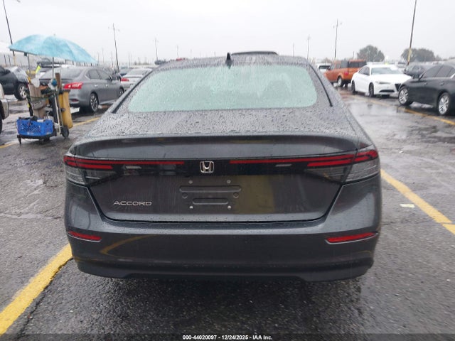 1HGCY1F28RA066888 Honda ACCORD LX