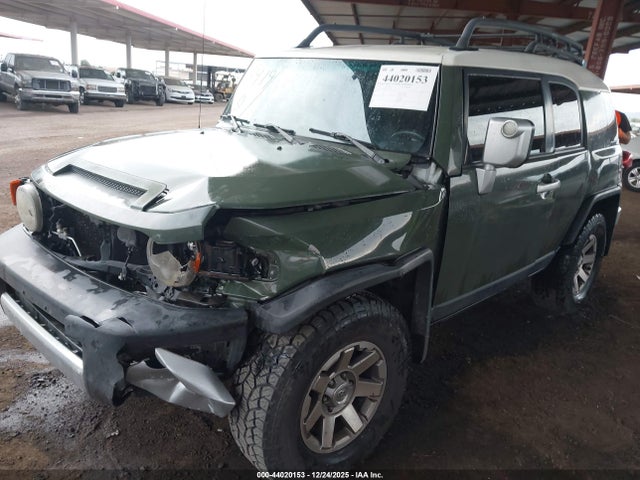 2014 TOYOTA FJ CRUISER JTEBU4BF9EK197893 Photo 5