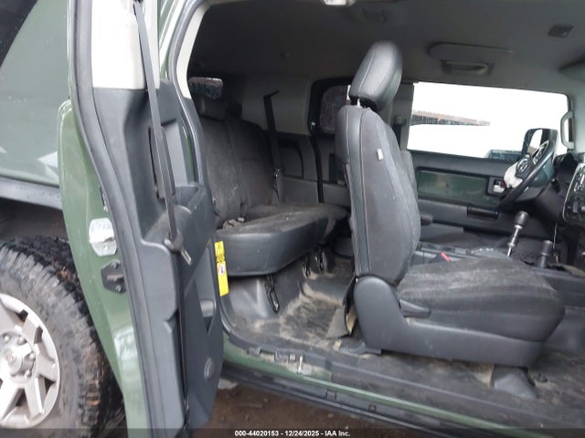 2014 TOYOTA FJ CRUISER JTEBU4BF9EK197893 Photo 7