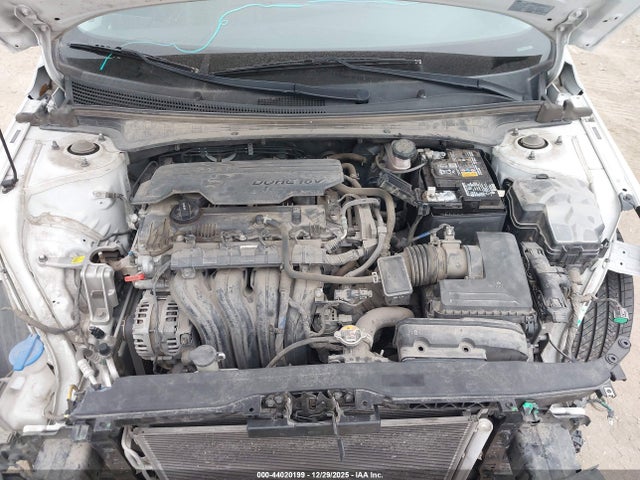 Hyundai Elantra Limited 2021 5NPLP4AG3MH028542 Image 10
