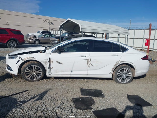 Auction sale of the 2019 Buick Regal Sportback Fwd Preferred, vin: W04GL6SXXK1010593, lot number: 44020202