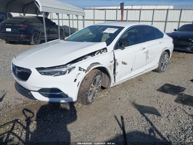 Auction sale of the 2019 Buick Regal Sportback Fwd Preferred, vin: W04GL6SXXK1010593, lot number: 44020202