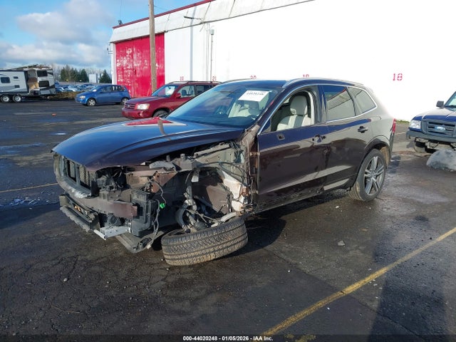 LYVA22RK1JB077446 Volvo Xc60 T6 Momentum