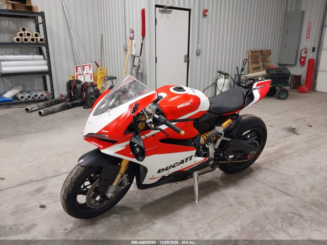 2018 DUCATI SUPERBIKE ZDM14B1W0JB008035 Photo 1