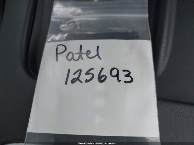 2023 TESLA MODEL Y 7SAYGDEE3PA125693 Photo 10