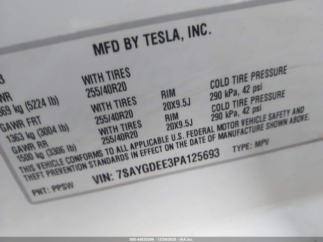 2023 TESLA MODEL Y 7SAYGDEE3PA125693 Photo 8