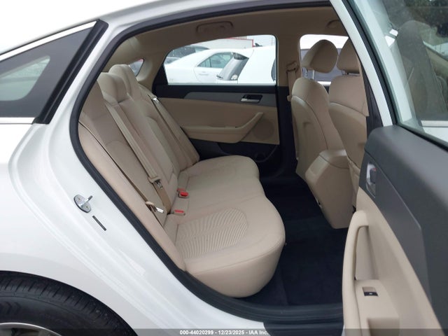 5NPE24AFXJH631546 Hyundai SONATA SE