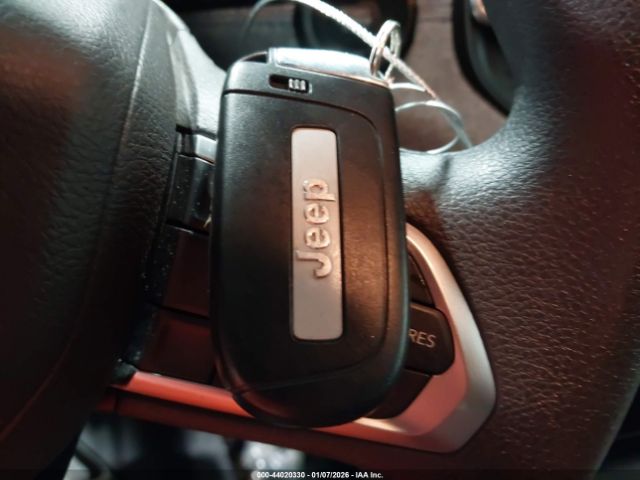 2024 JEEP COMPASS 3C4NJDAN2RT113338 Photo 10