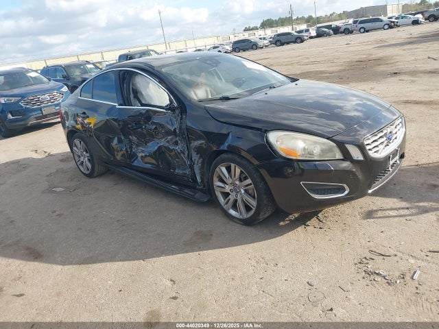 2011 VOLVO S60 YV1902FH8B2010924