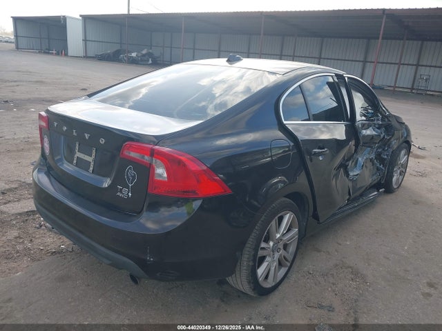 2011 VOLVO S60 YV1902FH8B2010924 Photo 5