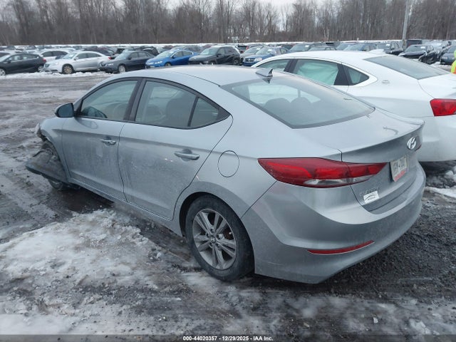 Aukcja sprzedaży 2017 Hyundai Elantra Value Edition, vin: 5NPD84LFXHH165036, numer aukcji: 44020357