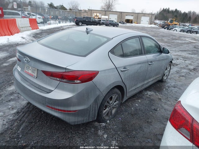 Aukcja sprzedaży 2017 Hyundai Elantra Value Edition, vin: 5NPD84LFXHH165036, numer aukcji: 44020357
