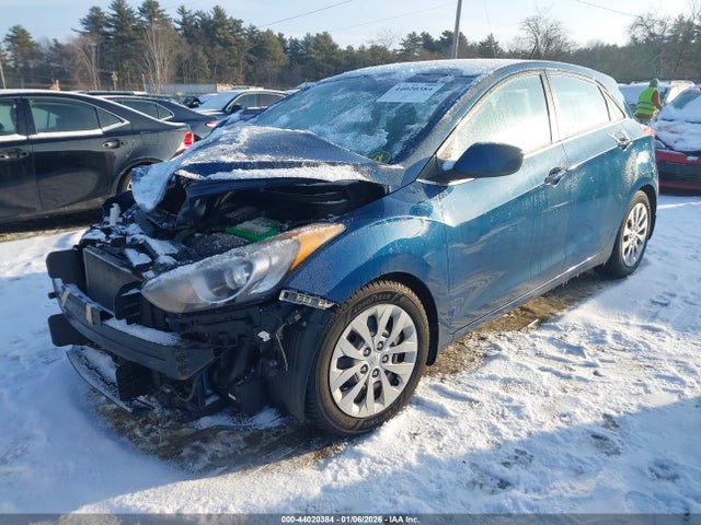 KMHD35LH3GU303912 Hyundai ELANTRA GT