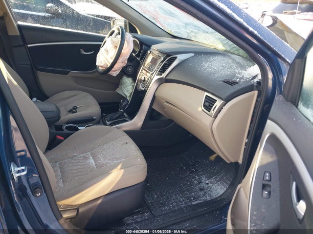KMHD35LH3GU303912 Hyundai ELANTRA GT