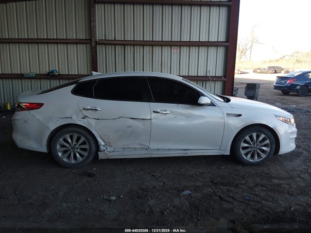 5XXGT4L36JG271003 KIA Optima Lx