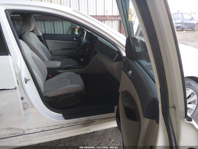 5XXGT4L36JG271003 KIA Optima Lx