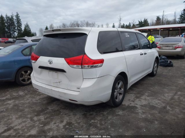 2012 TOYOTA SIENNA 5TDKA3DC1CS015992 Photo 3