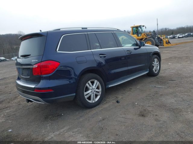 2014 MERCEDES-BENZ GL 350 BLUETEC 4JGDF2EE7EA354823 Photo 3