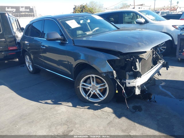 2017 AUDI Q5 WA1C2AFP8HA019106 Photo 0