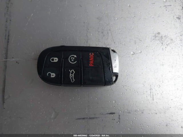 2C3CDXHG5GH265468 Dodge Charger Sxt