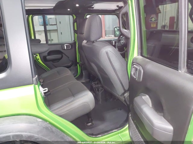 1C4PJXDGXSW566887 Jeep Wrangler 4-door Willys 4x4