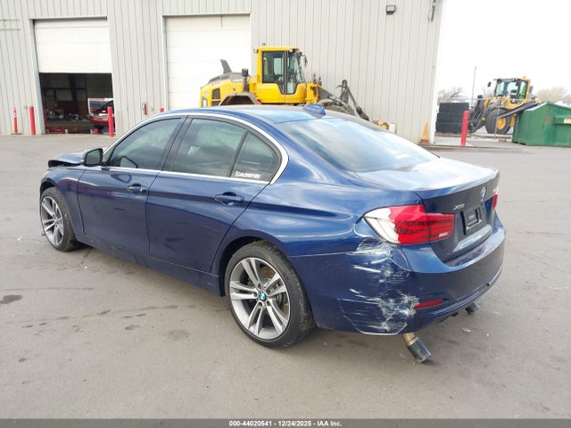 BMW 340i Xdrive 2016 WBA8B7G59GNT95913 Image 3