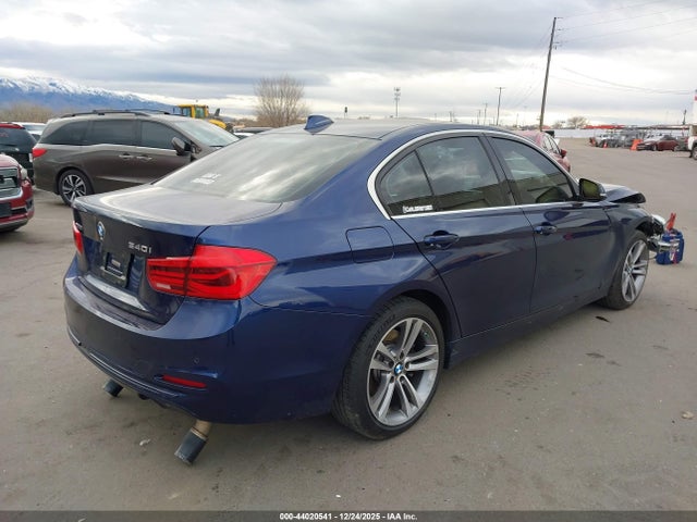 BMW 340i Xdrive 2016 WBA8B7G59GNT95913 Image 4