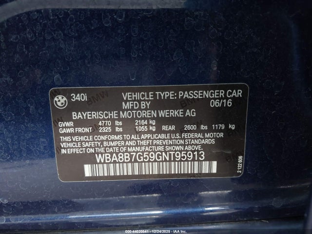 BMW 340i Xdrive 2016 WBA8B7G59GNT95913 Image 9