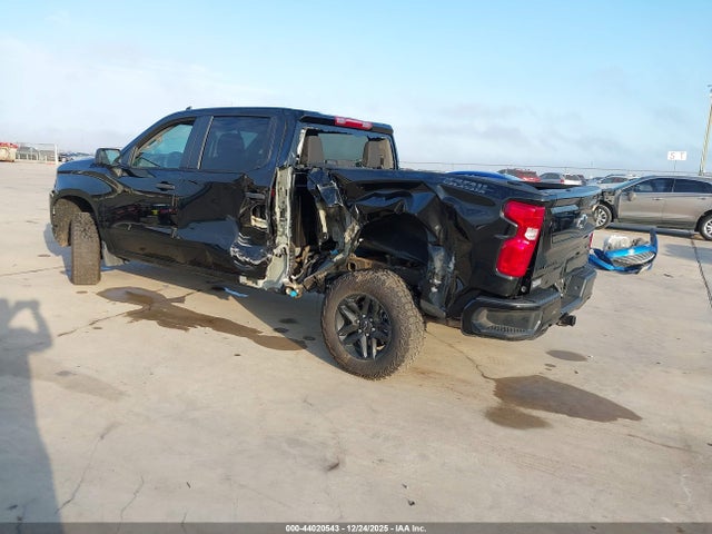 3GCUKCE85SG240798 Chevrolet Silverado 1500 4wd Short Bed Custom Trail Boss