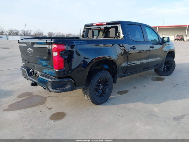 3GCUKCE85SG240798 Chevrolet Silverado 1500 4wd Short Bed Custom Trail Boss