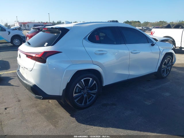 2024 LEXUS UX 250H JTHP6JBH5R2192019 Photo 3