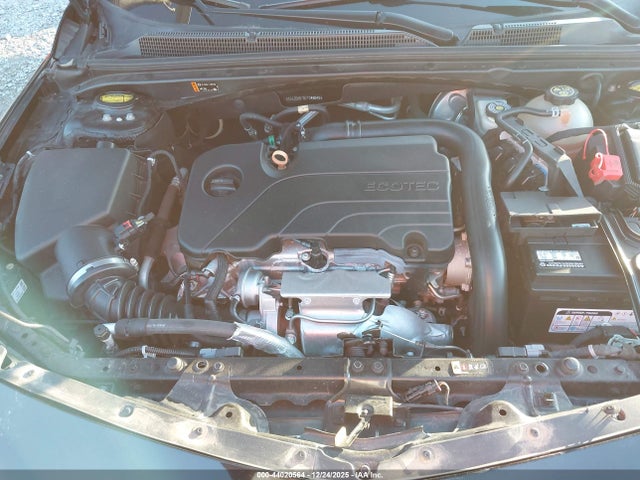 1G1ZD5ST0LF045045 Chevrolet Malibu Fwd Lt