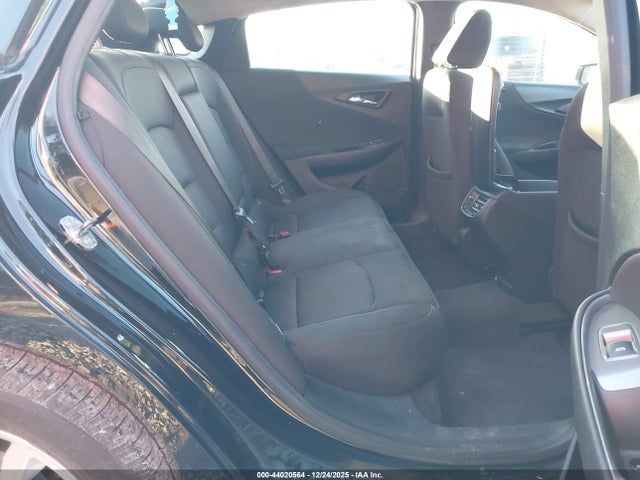 1G1ZD5ST0LF045045 Chevrolet Malibu Fwd Lt