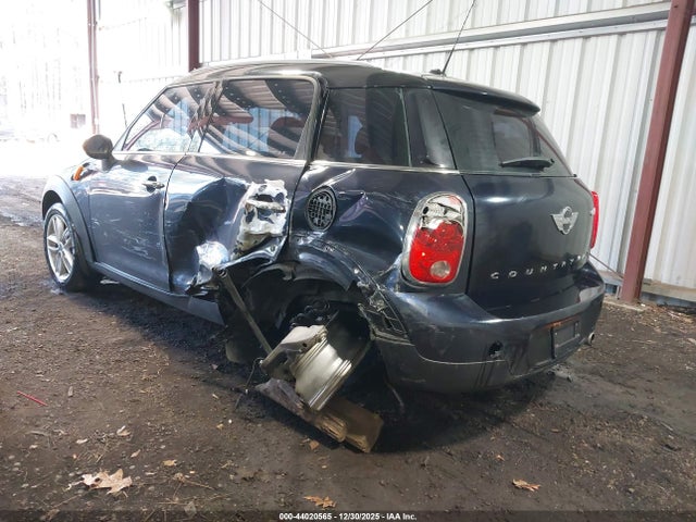 2014 MINI COUNTRYMAN WMWZB3C53EWR37162 Photo 2