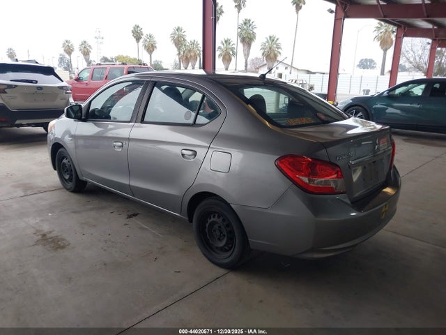 2018 MITSUBISHI MIRAGE G4 ML32F3FJ4JHF04634 Photo 2