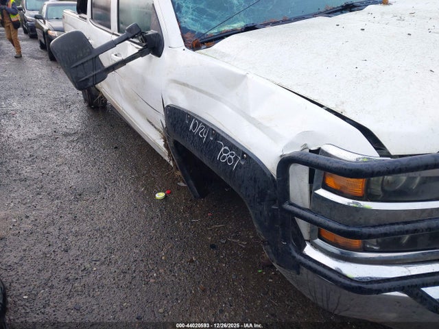 1GC1KVEG1JF127887 Chevrolet Silverado 2500hd Lt