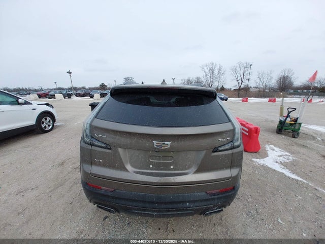 2020 Cadillac Xt4 Awd Sport მანქანა იყიდება აუქციონზე, vin: 1GYFZFR41LF135962, აუქციონის ნომერი: 44020610