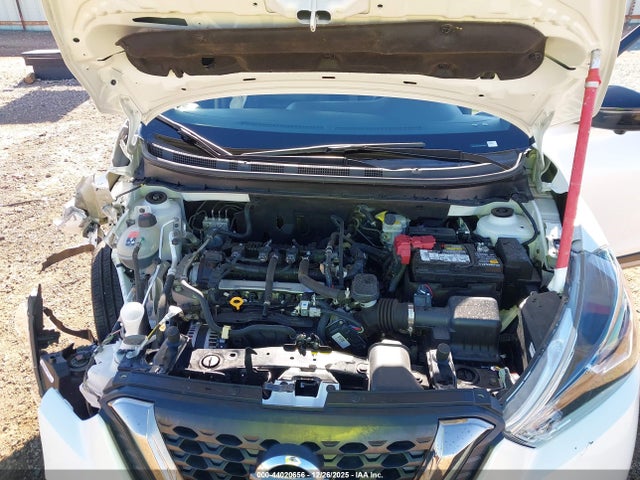 3N1CP5CU4KL513572 Nissan KICKS SR
