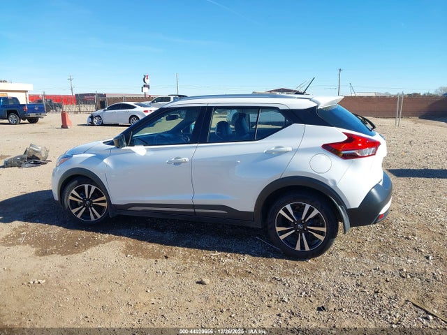 3N1CP5CU4KL513572 Nissan KICKS SR
