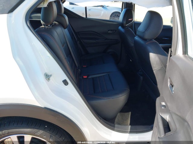 3N1CP5CU4KL513572 Nissan KICKS SR
