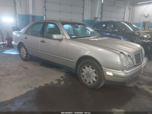 1999 MERCEDES-BENZ E 320 WDBJF82HXXX020907