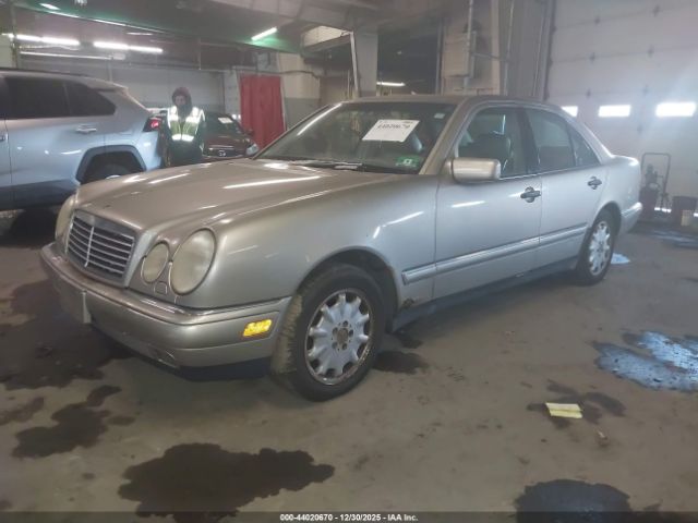 1999 MERCEDES-BENZ E 320 WDBJF82HXXX020907 Photo 1