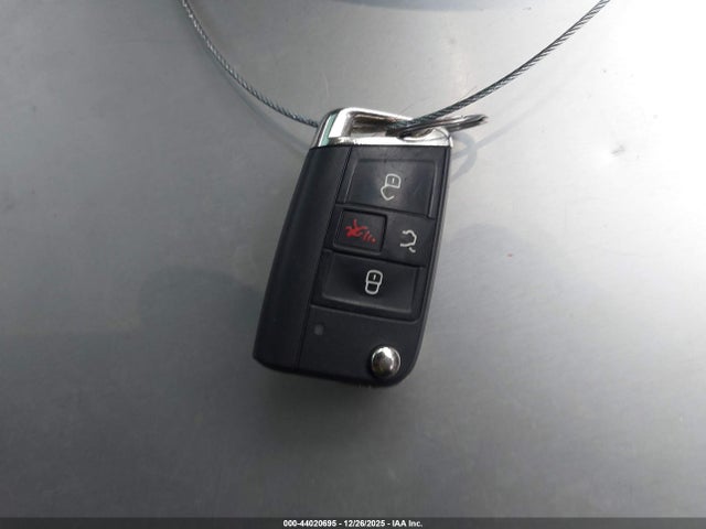 2018 VOLKSWAGEN GOLF SPORTWAGEN 3VWD17AU7JM752380 Photo 10