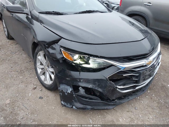 2019 CHEVROLET MALIBU 1G1ZD5ST4KF168393 Photo 5