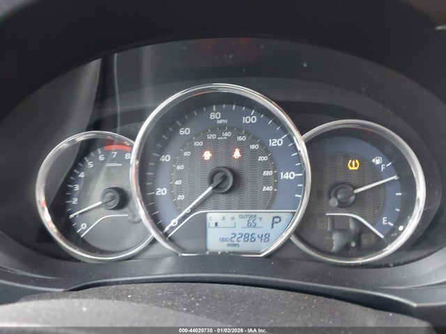 2T1BURHE5GC611238 Toyota COROLLA LE